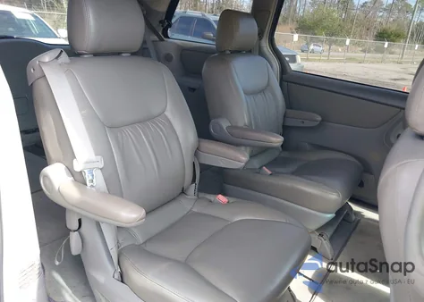 2004 Toyota Sienna Xle из США, поврежденный, VIN 5TDZA22CX4S070406